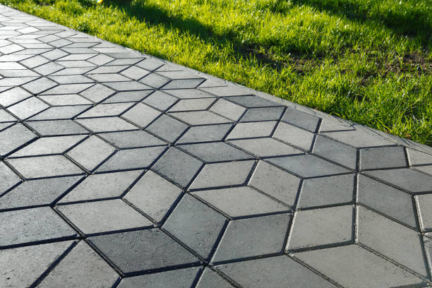 Best Luxury Driveway Paving Solutions in Lo, HI